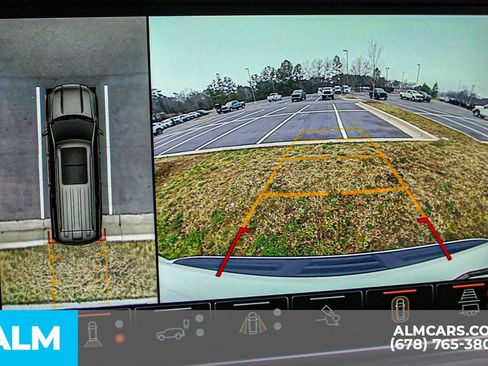 Used 2024 GMC Yukon Denali image 35