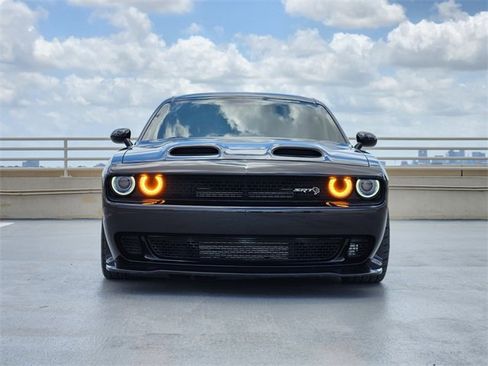 Used 2021 Dodge Challenger SRT Hellcat Redeye image 2