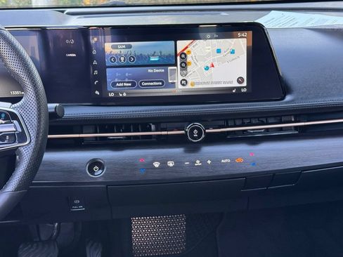 Certified 2024 Nissan Ariya FWD image 19