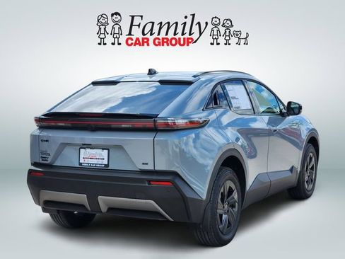 New 2026 Toyota C-HR AWD/4WD image 3