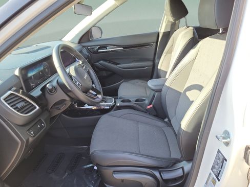 Certified 2024 Kia Seltos S FWD image 16