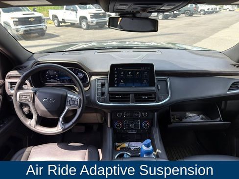 Used 2024 Chevrolet Suburban Z71 w/ Off-Road Capability Package AWD/4WD image 19