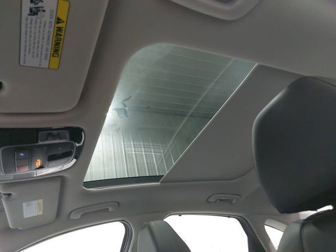 Used 2025 Hyundai Sonata Limited image 32