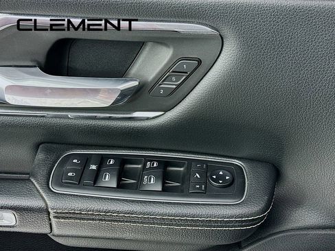 Used 2019 RAM 1500 Laramie image 26