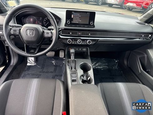 Used 2025 Honda Civic Sport image 39