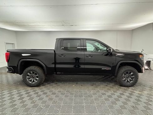 New 2026 GMC Sierra 1500 AT4X AWD/4WD image 9