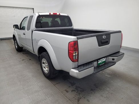 Used 2019 Nissan Frontier S image 5