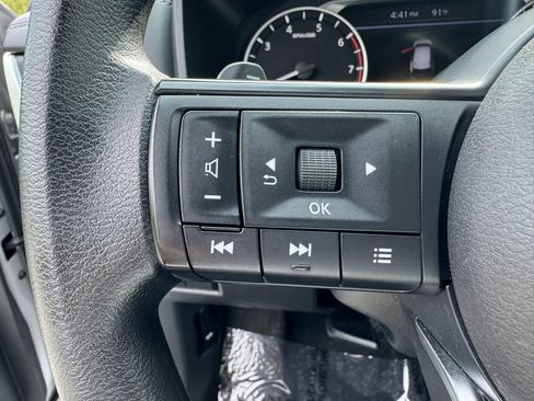 Used 2024 Nissan Rogue SV AWD/4WD image 15
