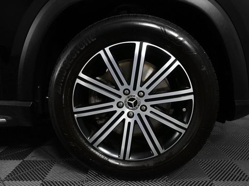 Certified 2025 Mercedes-Benz GLE 450e 4MATIC image 37