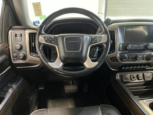 Used 2018 GMC Sierra 1500 Denali w/ Denali Ultimate Package AWD/4WD image 22