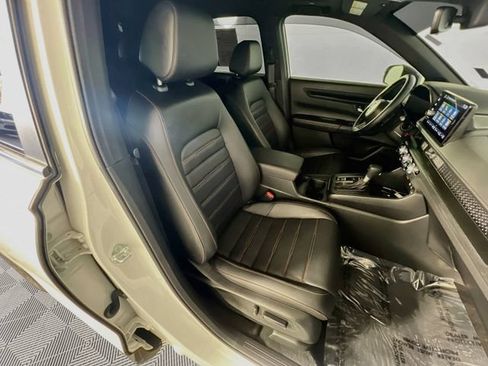 Used 2025 Honda CR-V Sport-L image 30