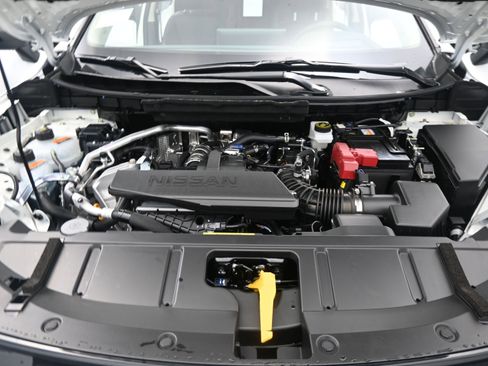 New 2026 Nissan Rogue Platinum image 21