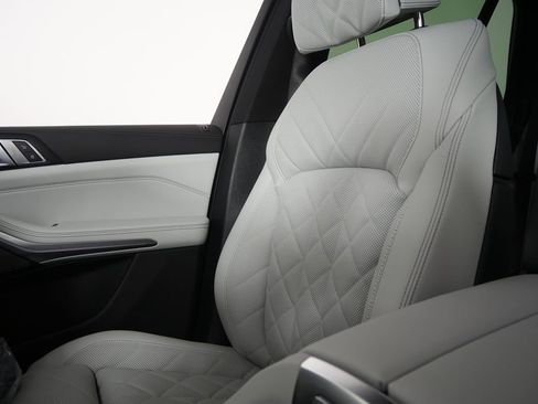 Used 2026 BMW X5 xDrive40i image 22