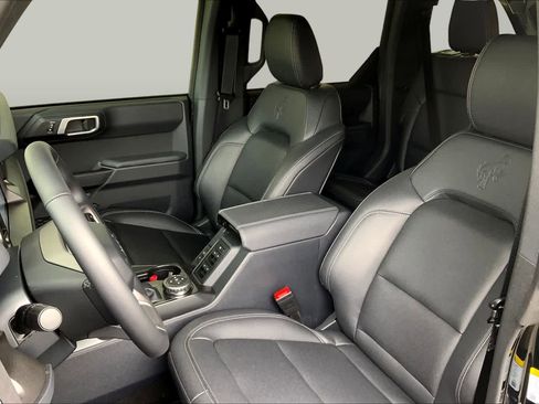 New 2025 Ford Bronco Big Bend w/ Black Diamond Package AWD/4WD image 9