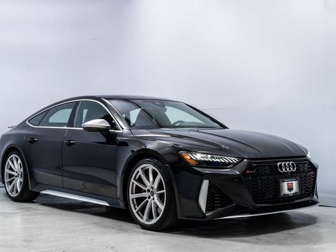 Used 2023 Audi RS 7 Sportback w/ RS 7 Executive Package image 9