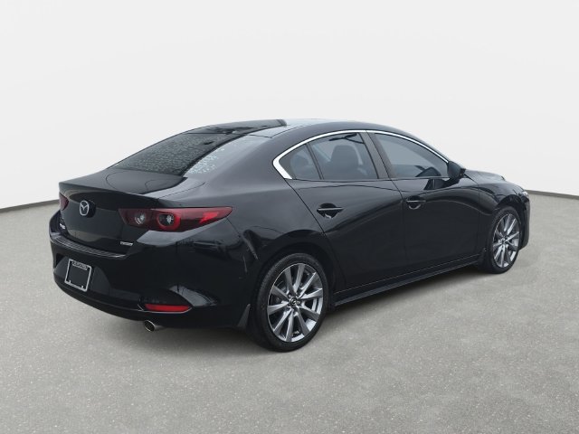 Used 2022 MAZDA MAZDA3 s FWD image 5