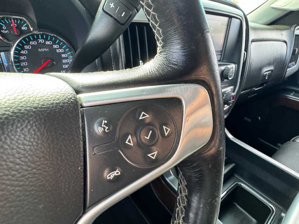 Used 2018 GMC Sierra 1500 SLT AWD/4WD image 32