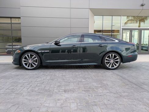 Used 2019 Jaguar XJ R-Sport image 8
