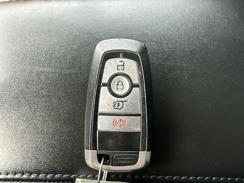 Used 2022 Ford Bronco Sport Badlands image 48