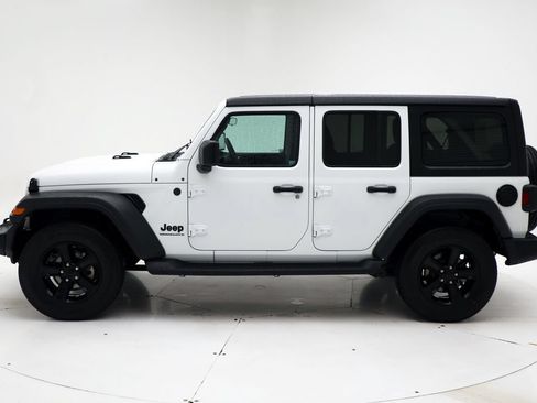 Used 2023 Jeep Wrangler Unlimited Sport AWD/4WD image 5