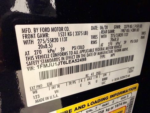 Used 2020 Ford Expedition XLT w/ Equipment Group 202A AWD/4WD image 54