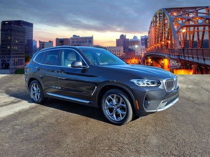 Used 2022 BMW X3 xDrive30i w/ Premium Package 2