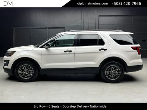 Used 2016 Ford Explorer Sport image 4