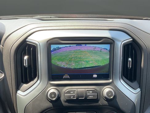 Certified 2022 Chevrolet Silverado 1500 LT w/ Diesel Off-Road Package AWD/4WD image 32