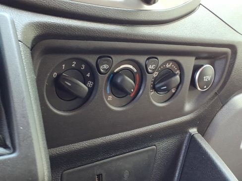 Used 2018 Ford Transit 350 XLT RWD image 15