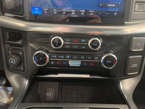 New 2025 Ford F150 Lariat w/ Equipment Group 502A High image 21