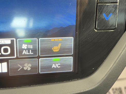 Used 2025 Subaru Forester Sport w/ Popular Package #1 AWD/4WD image 23