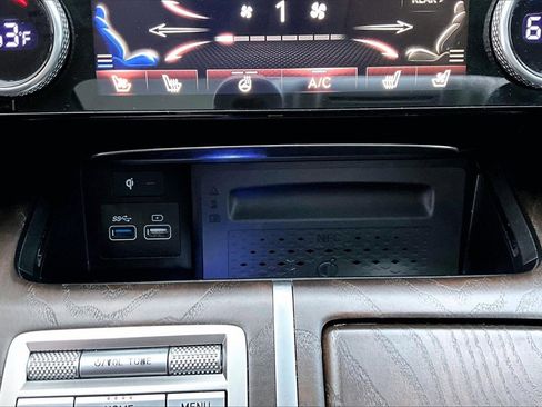 Used 2021 Genesis GV80 3.5T w/ Advanced Package 06 image 17