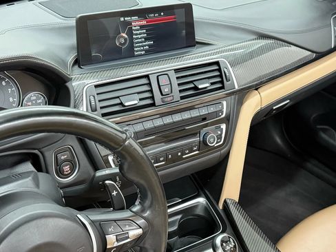 Used 2016 BMW M4 Convertible RWD image 35