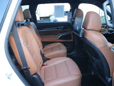 Used 2024 Kia Telluride SX X-Line AWD/4WD image 36