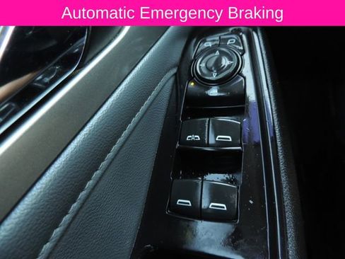 Used 2020 Chevrolet Traverse LT w/ LT Premium Package image 26