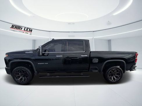 Used 2021 Chevrolet Silverado 2500 High Country w/ Z71 Off-Road Package AWD/4WD image 6
