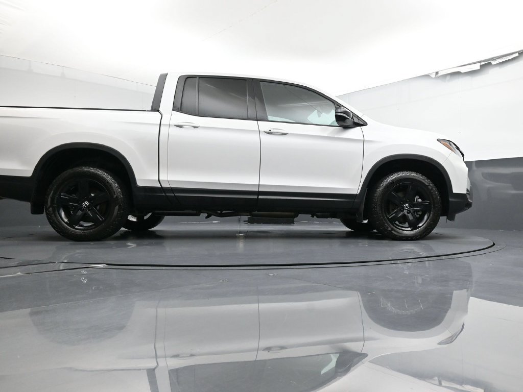 Used 2023 Honda Ridgeline Black Edition image 41