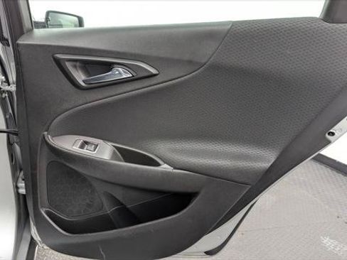 Used 2022 Chevrolet Malibu LT FWD image 19