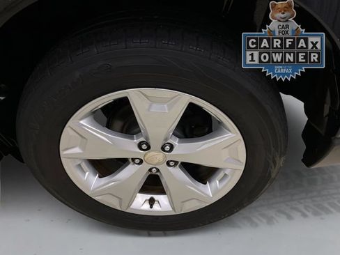 Used 2014 Subaru Forester 2.5i Premium w/ All-Weather Package AWD/4WD image 19