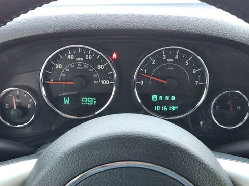 Certified 2015 Jeep Wrangler Unlimited Sahara image 18