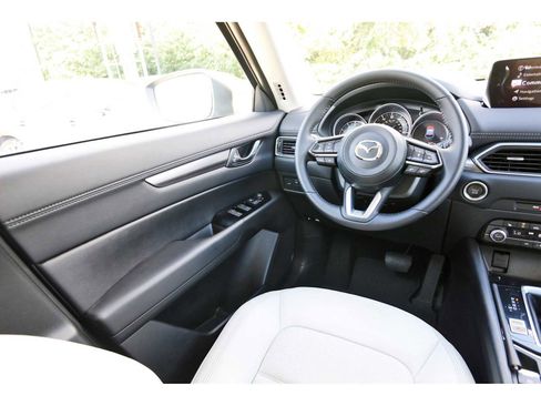 Used 2025 MAZDA CX-5 AWD 2.5 S w/ Preferred Package image 6