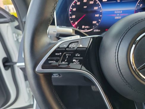 Used 2022 Mercedes-Benz S 500 4MATIC image 21
