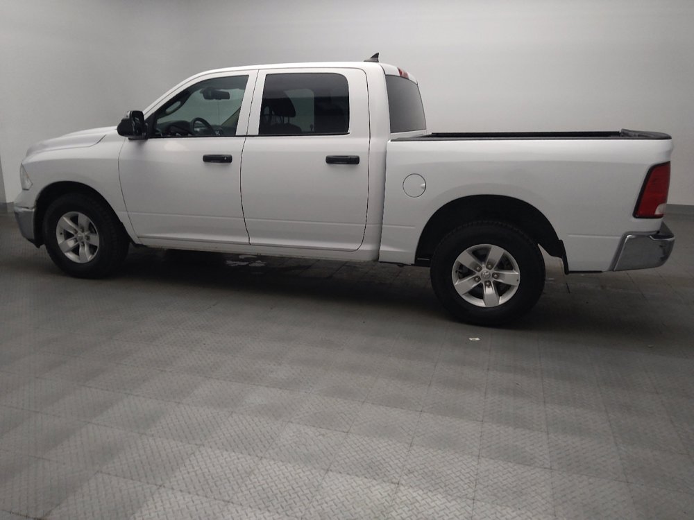 Used 2022 RAM 1500 Classic SLT w/ Trailer & Traction Group RWD image 3