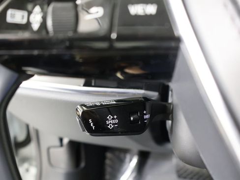 Used 2019 Audi A8 L 3.0T image 35