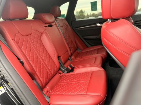 Used 2018 Audi SQ5 Prestige w/ Prestige Package image 15