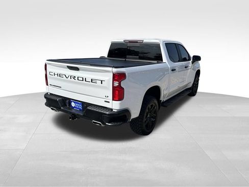 Used 2021 Chevrolet Silverado 1500 LT Trail Boss w/ Convenience Package II AWD/4WD image 6
