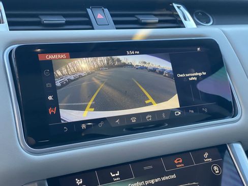 Used 2020 Land Rover Range Rover Sport SVR image 37