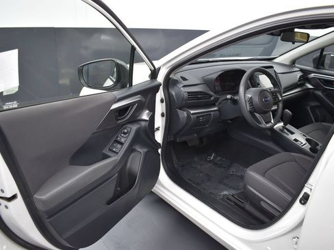Used 2025 Subaru Impreza 2.0i AWD/4WD image 5