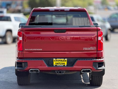 Used 2019 Chevrolet Silverado 1500 High Country w/ Technology Package AWD/4WD image 19