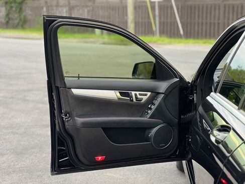 Used 2013 Mercedes-Benz C 300 4MATIC Sedan w/ Multimedia Pkg image 33